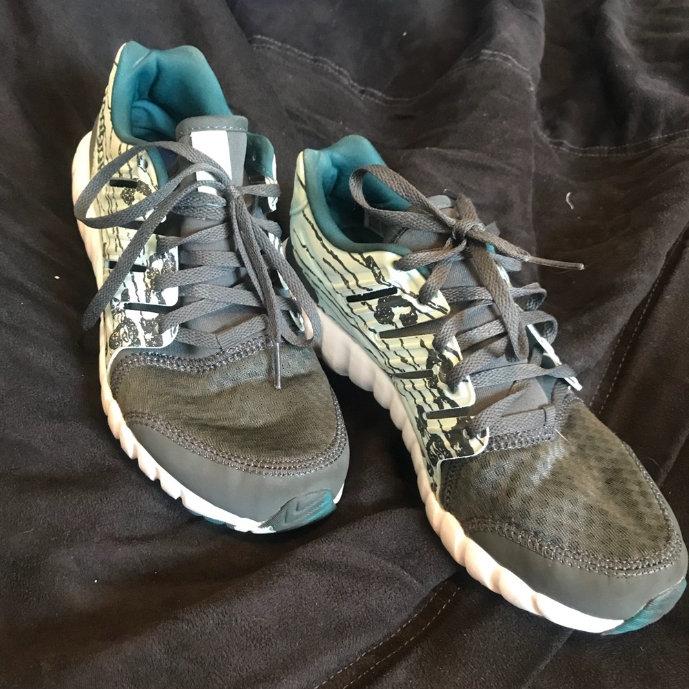 Reebok Twistform Athletic Shoes